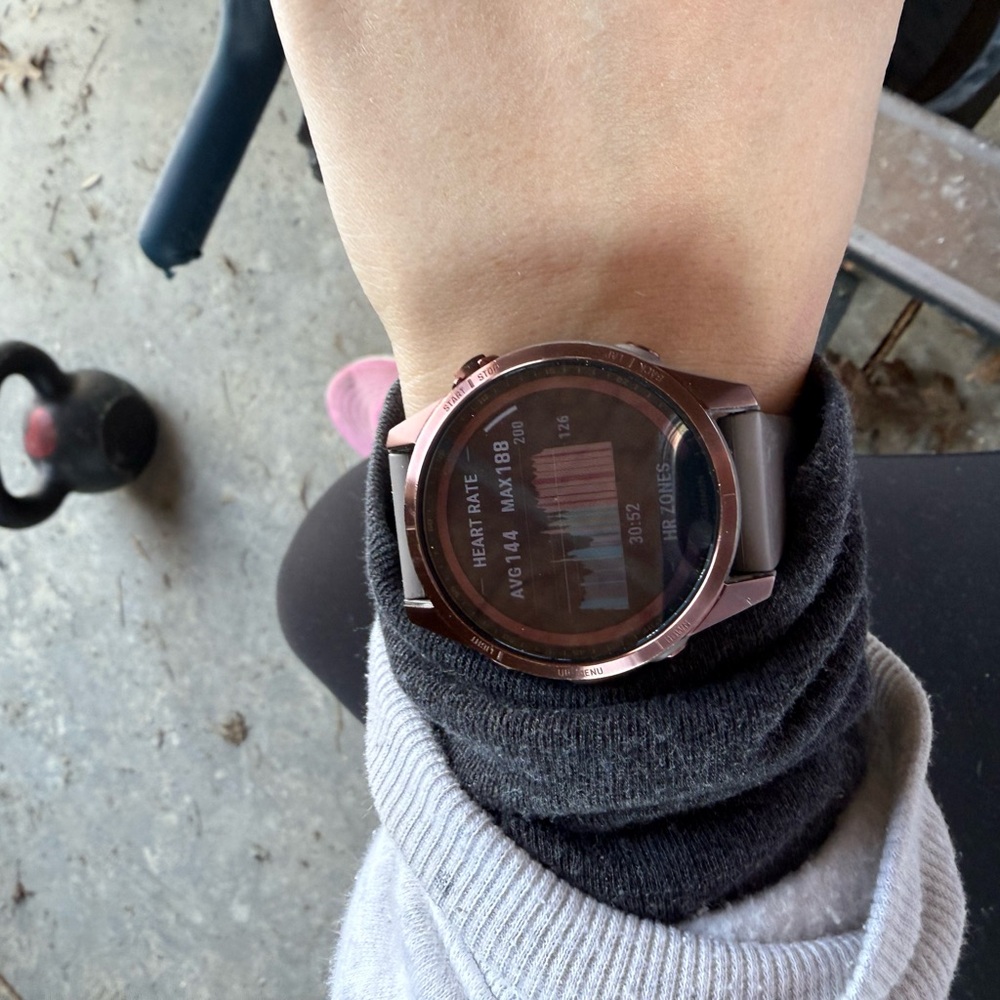 Garmin Fenix 7S Sapphire Solar - Picture 5 of 5